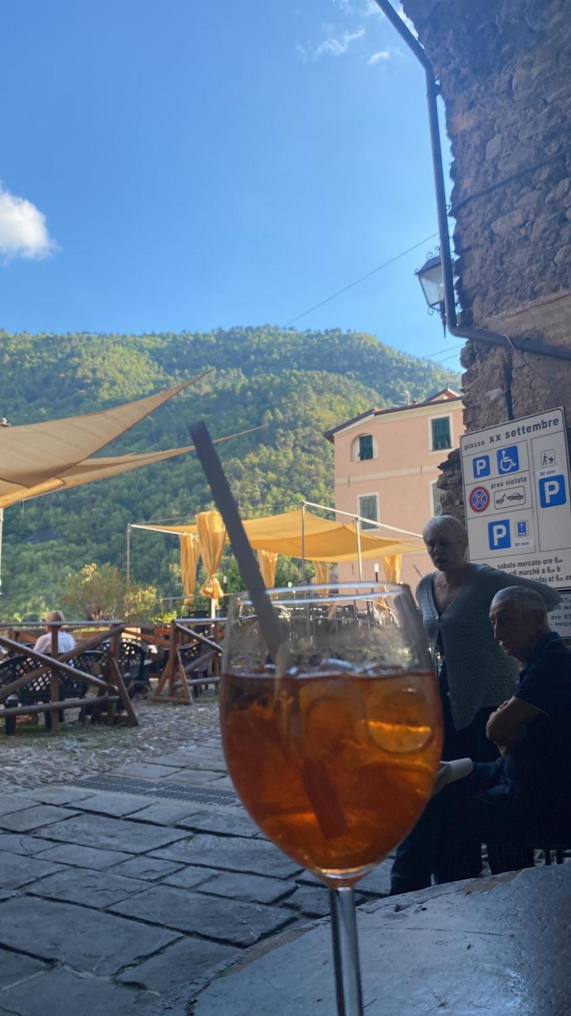 Iconic Italian Townhouse W Rooftop Terrace & Mountain View, Pigna Dış mekan fotoğraf